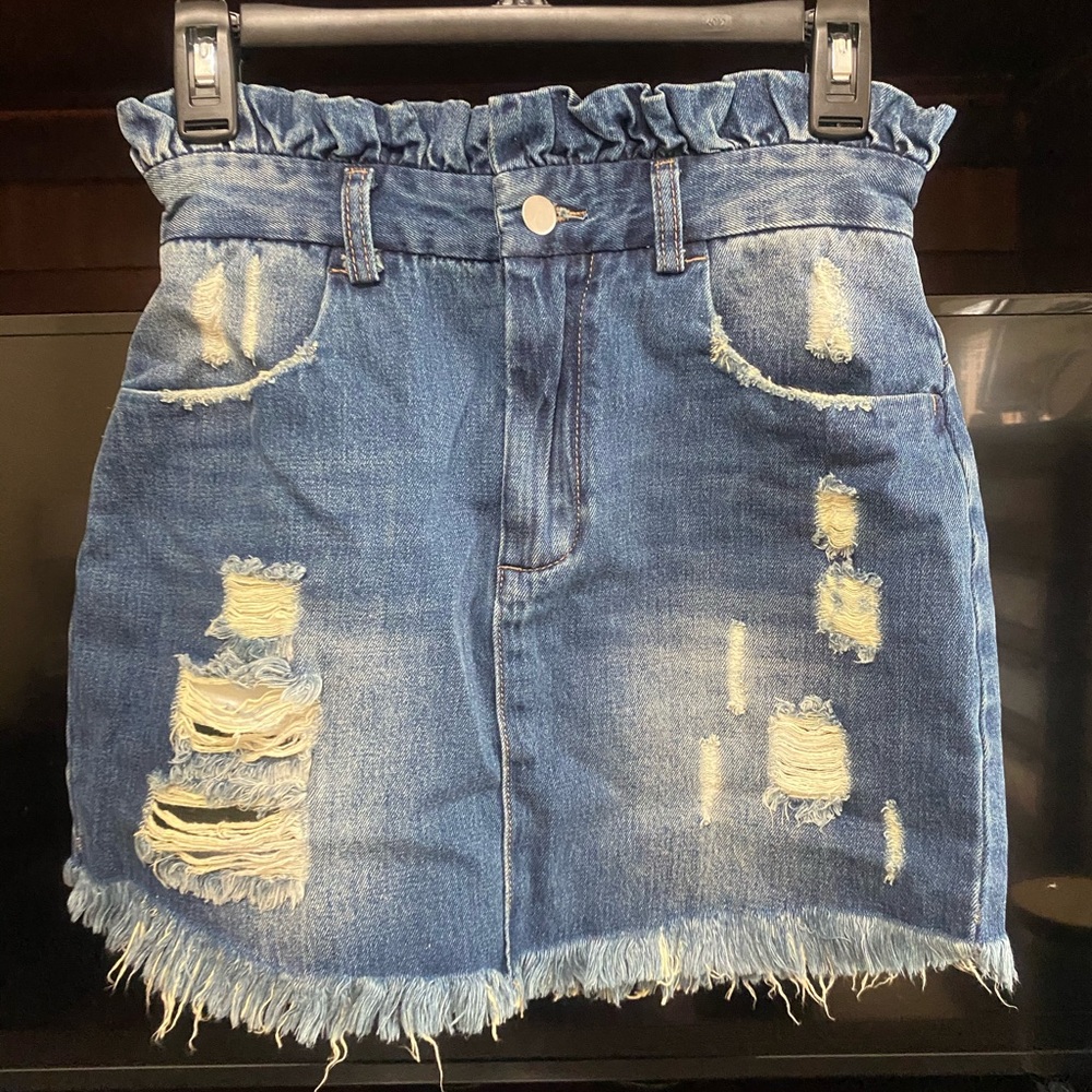 High waist distressed denim skirt